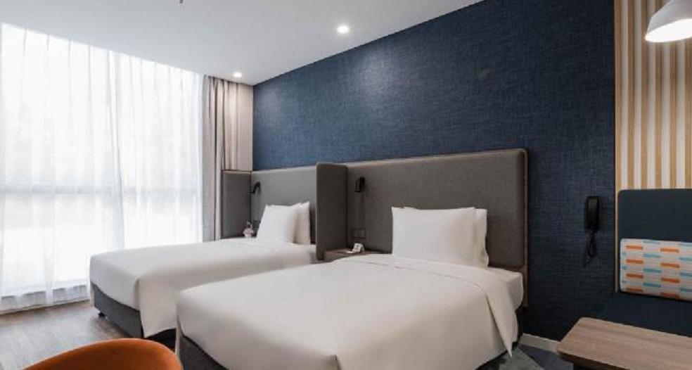 Holiday Inn Express Shanghai Pudong Chuansha, An Ihg Hotel Exterior foto